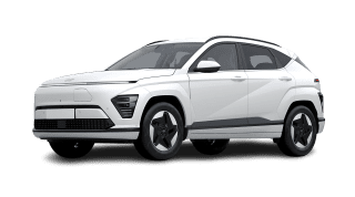 Schräge Frontansicht auf einen Hyundai Kona Elektro Trend, freigestellt