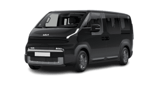 Schräge Frontansicht auf einen Kia PV5 Passenger Essential, freigestellt