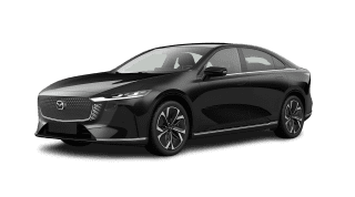 Schräge Frontansicht auf einen Mazda Mazda6e Takumi, freigestellt