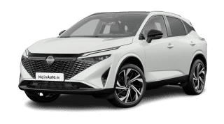 Schräge Frontansicht auf einen Nissan Qashqai Tekna, freigestellt