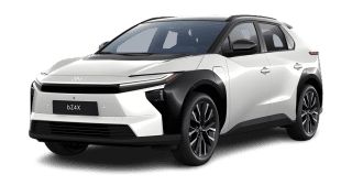 Schräge Frontansicht auf einen Toyota bZ4X Teamplayer, freigestellt