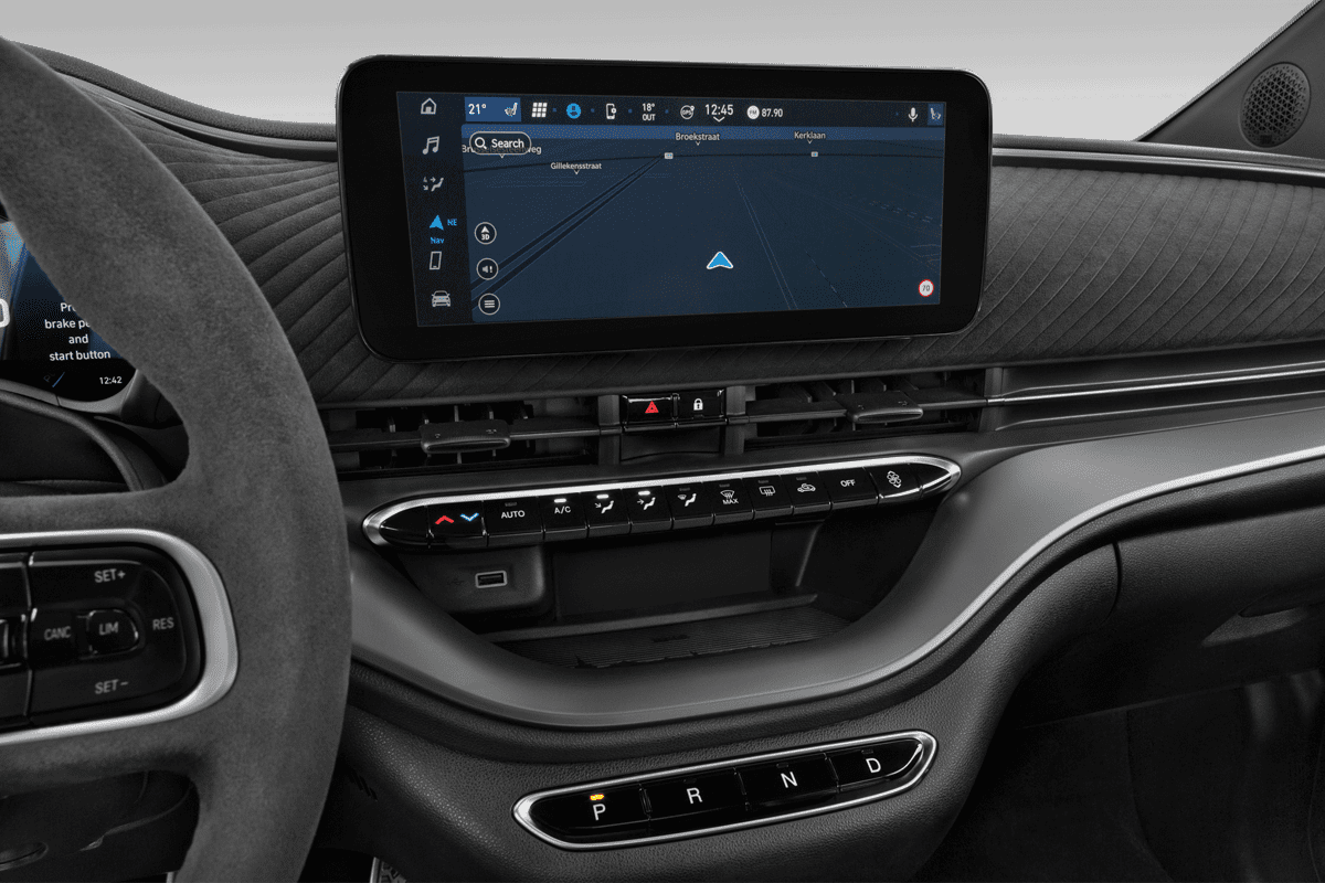 Mittelkonsole eines Abarth 500e