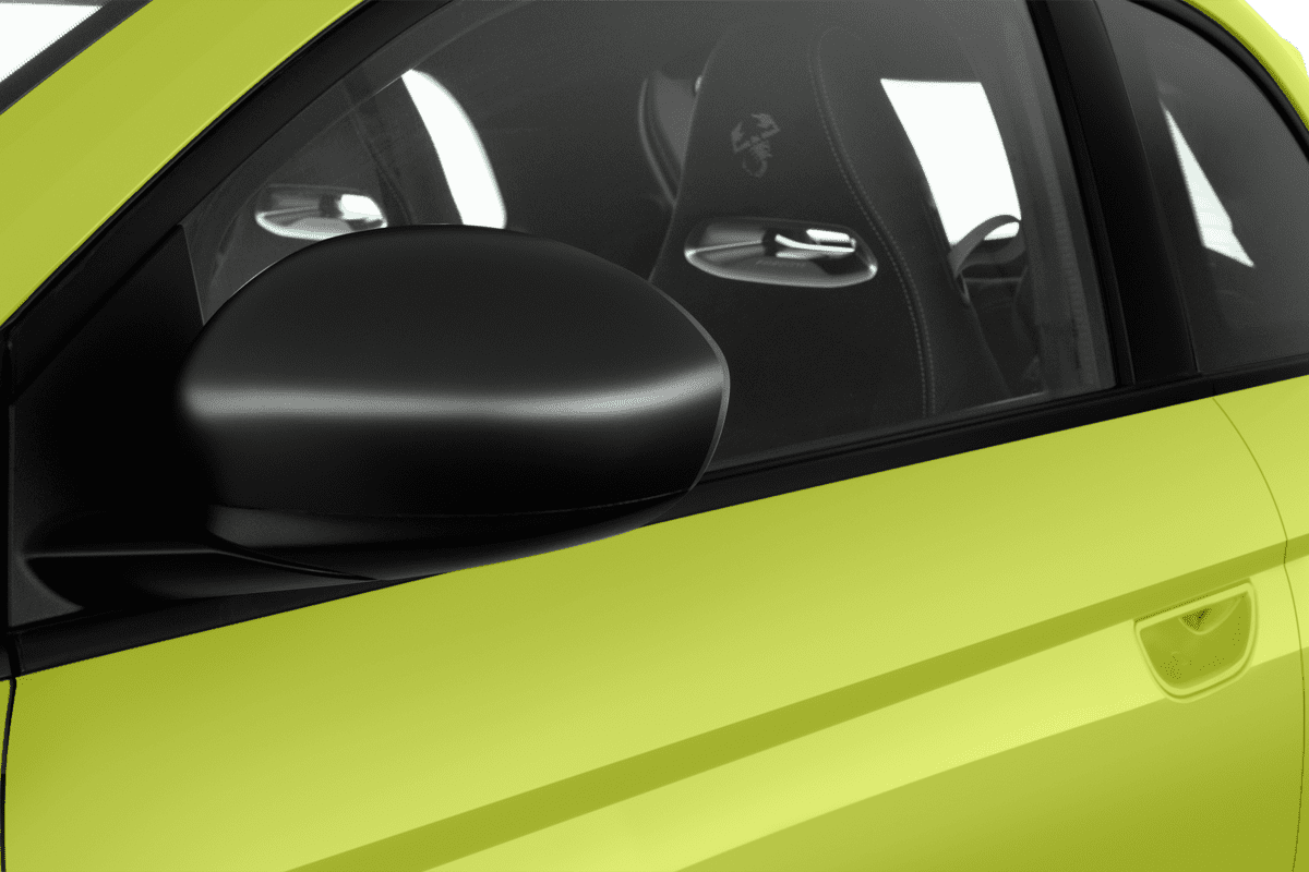 Rückspiegel eines Abarth 500e