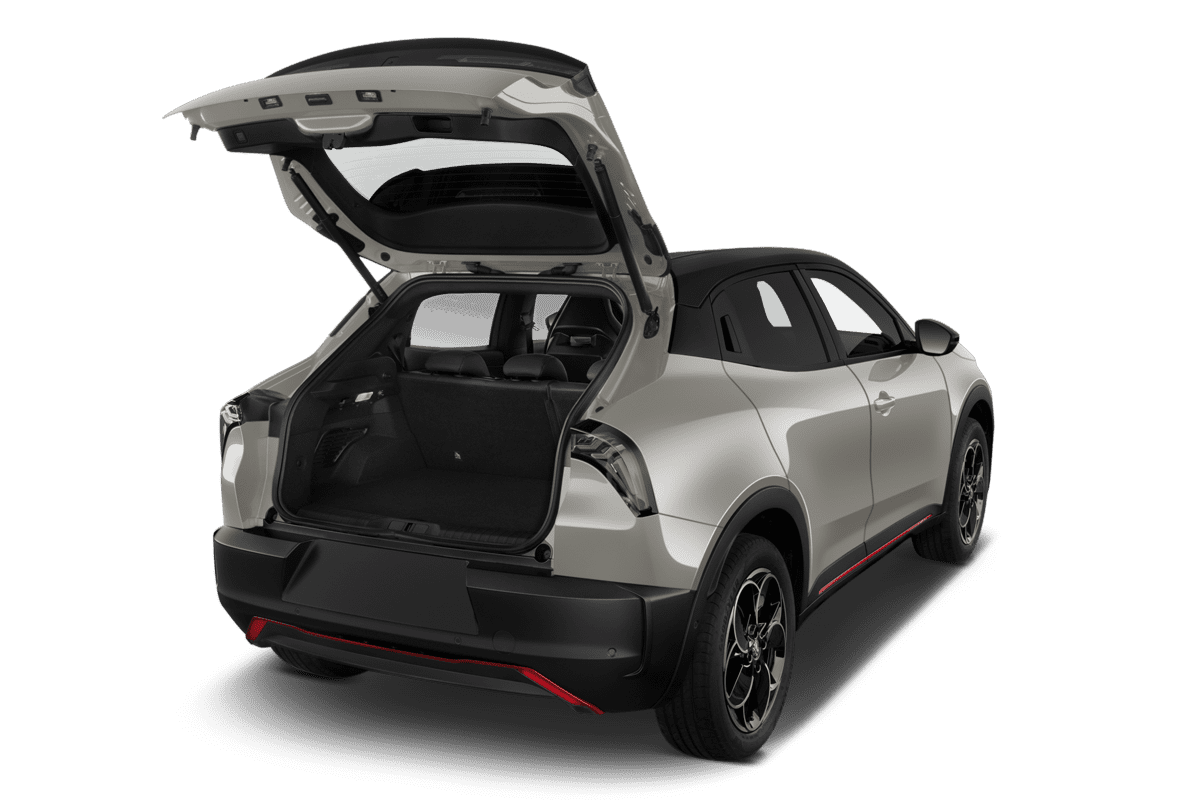 Kofferraum eines Alfa Romeo Junior Elettrica