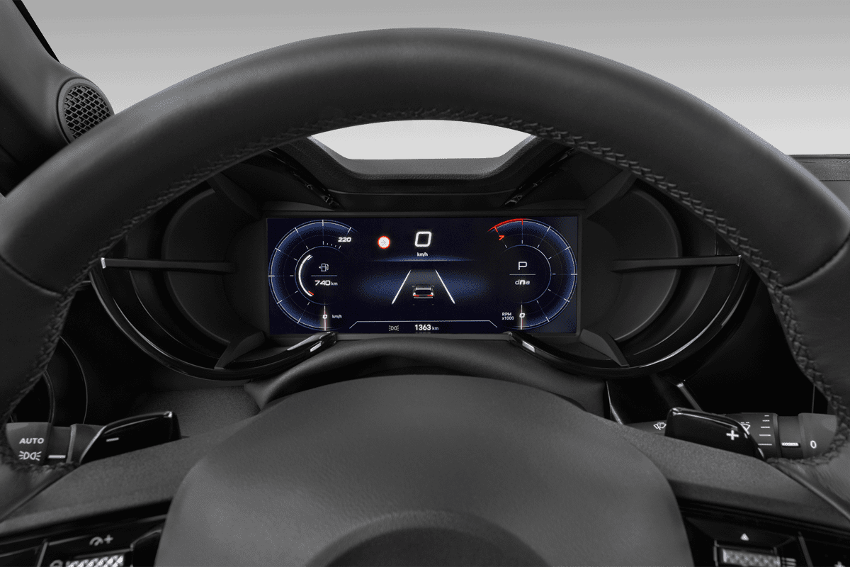 Kombiinstrument eines Alfa Romeo Junior Ibrida
