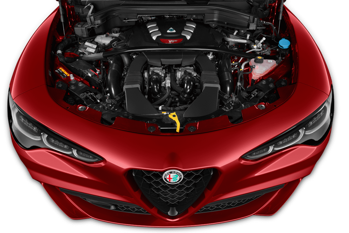 Motorraum eines Alfa Romeo Stelvio Quadrifoglio
