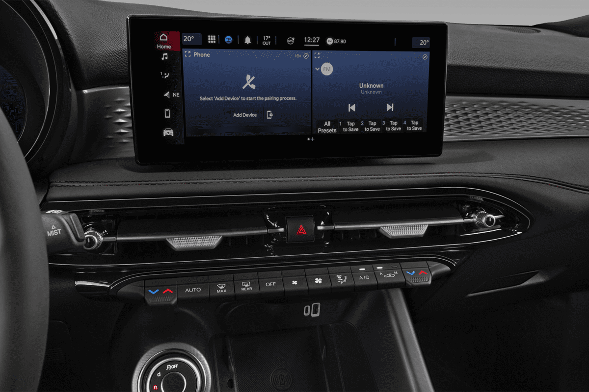 Mittelkonsole eines Alfa Romeo Tonale