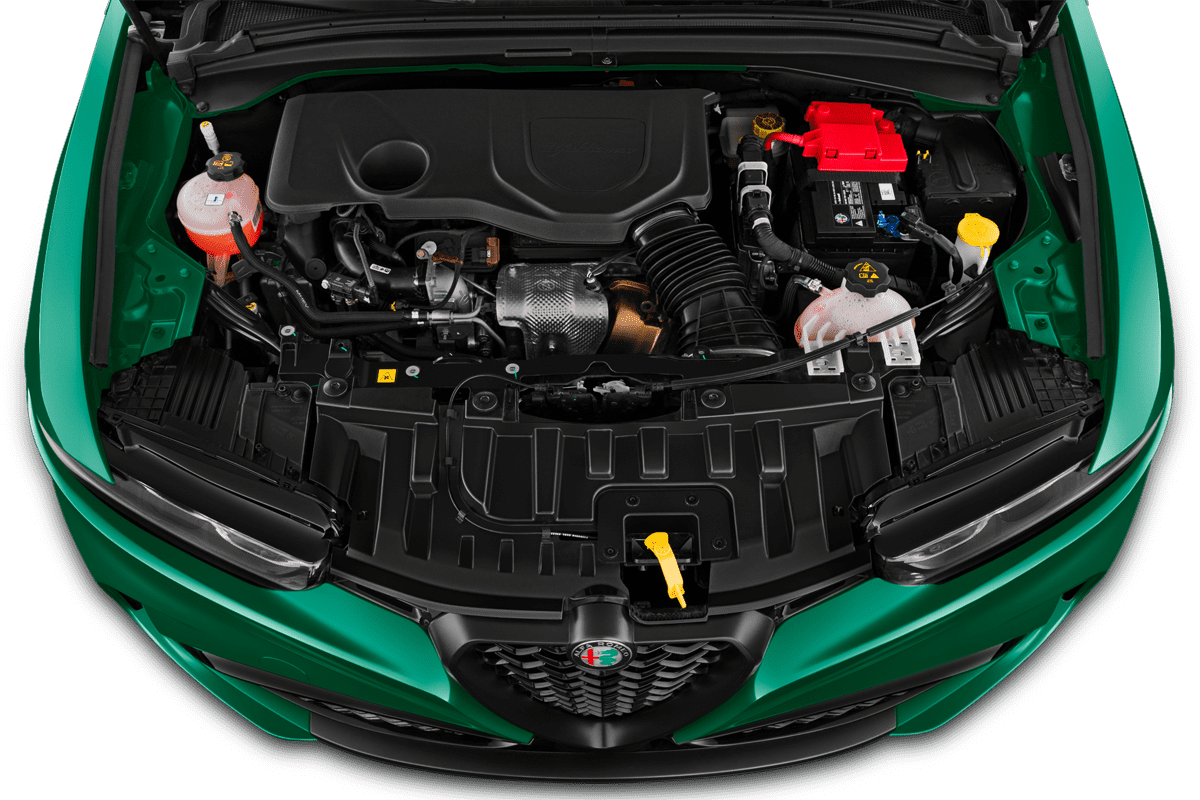 Motorraum eines Alfa Romeo Tonale Plug-In-Hybrid