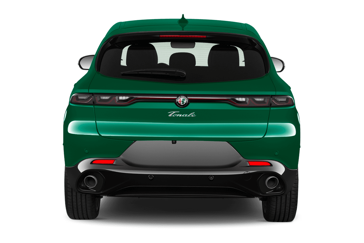 Heckansicht eines Alfa Romeo Tonale Plug-In-Hybrid