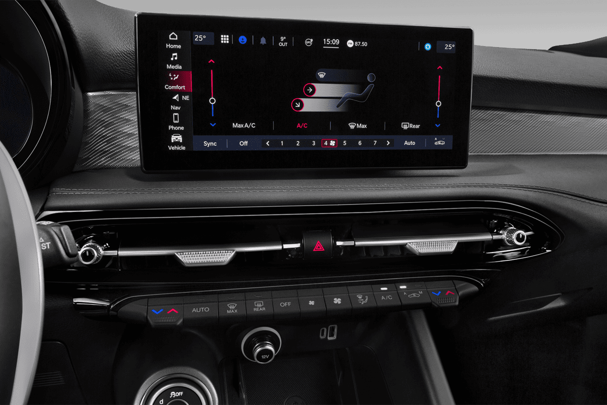 Klimasteuerung eines Alfa Romeo Tonale Plug-In-Hybrid