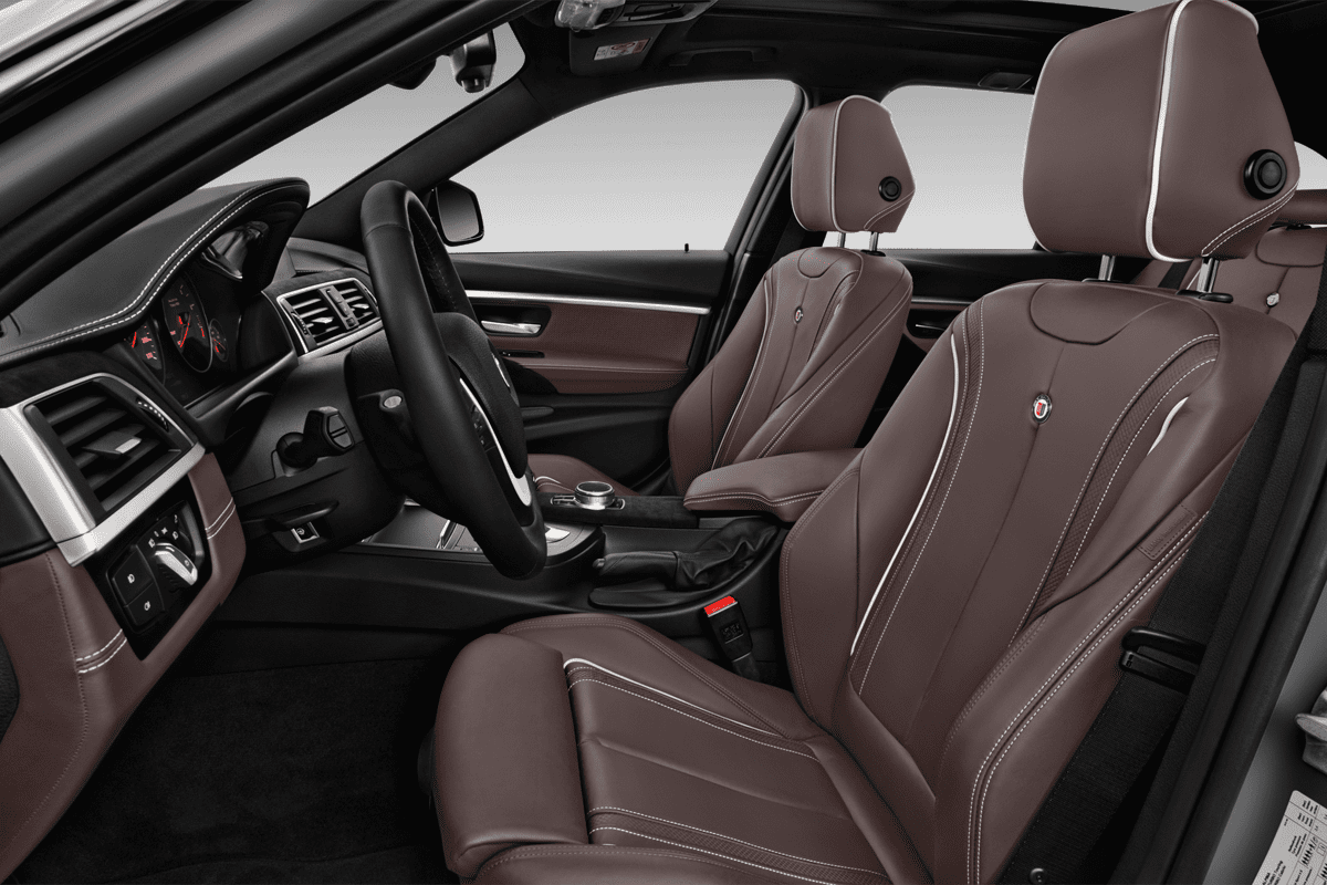 Vordersitze eines Alpina B3 Touring