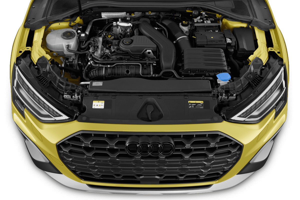 Motorraum eines Audi A3 allstreet