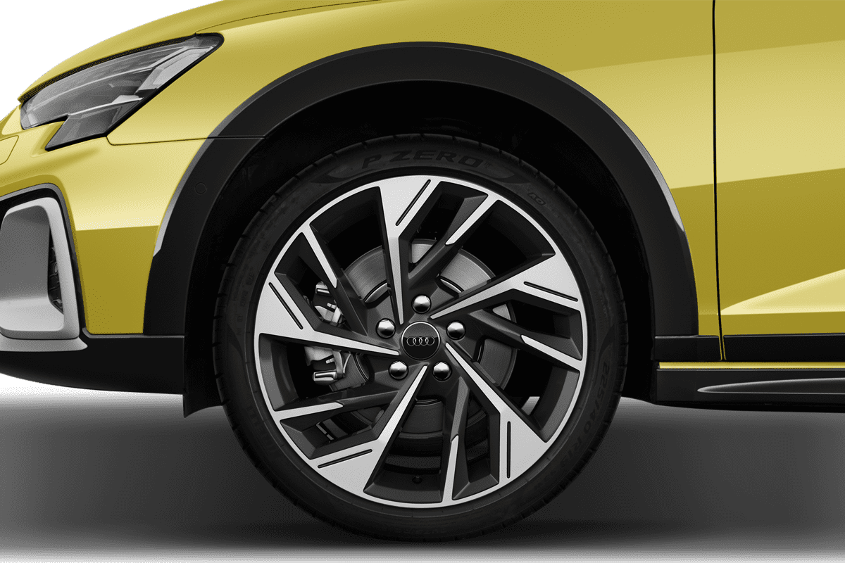 Radkappe oder Felge eines Audi A3 allstreet