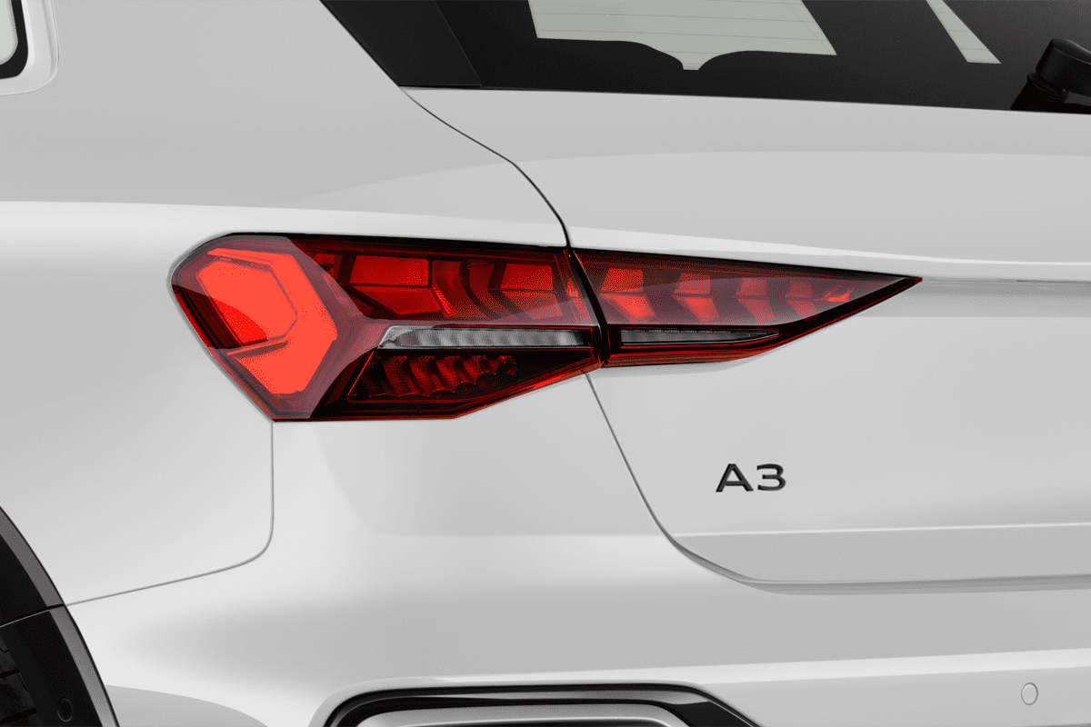 Heckleuchten eines Audi A3 allstreet