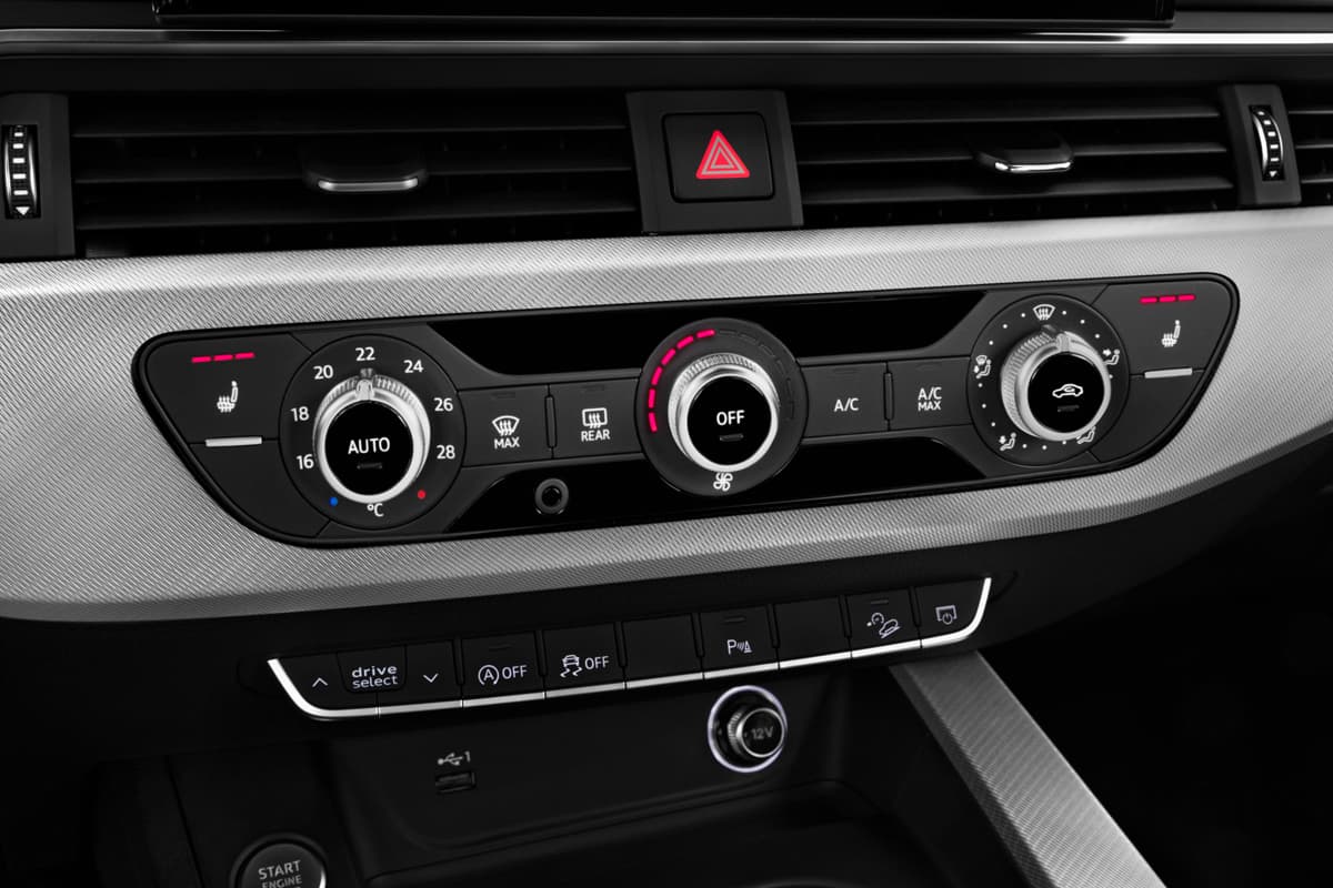 Klimasteuerung eines Audi A4 Allroad quattro