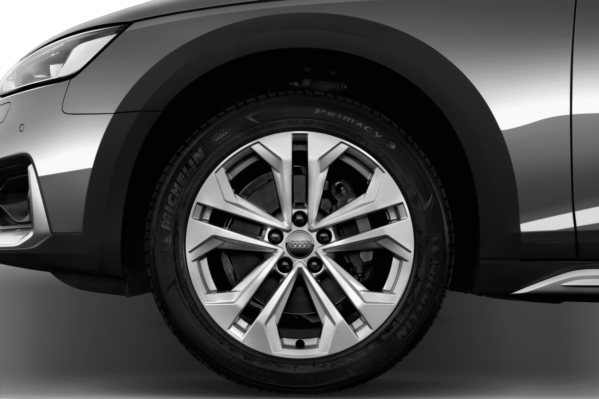 Radkappe oder Felge eines Audi A4 Allroad quattro