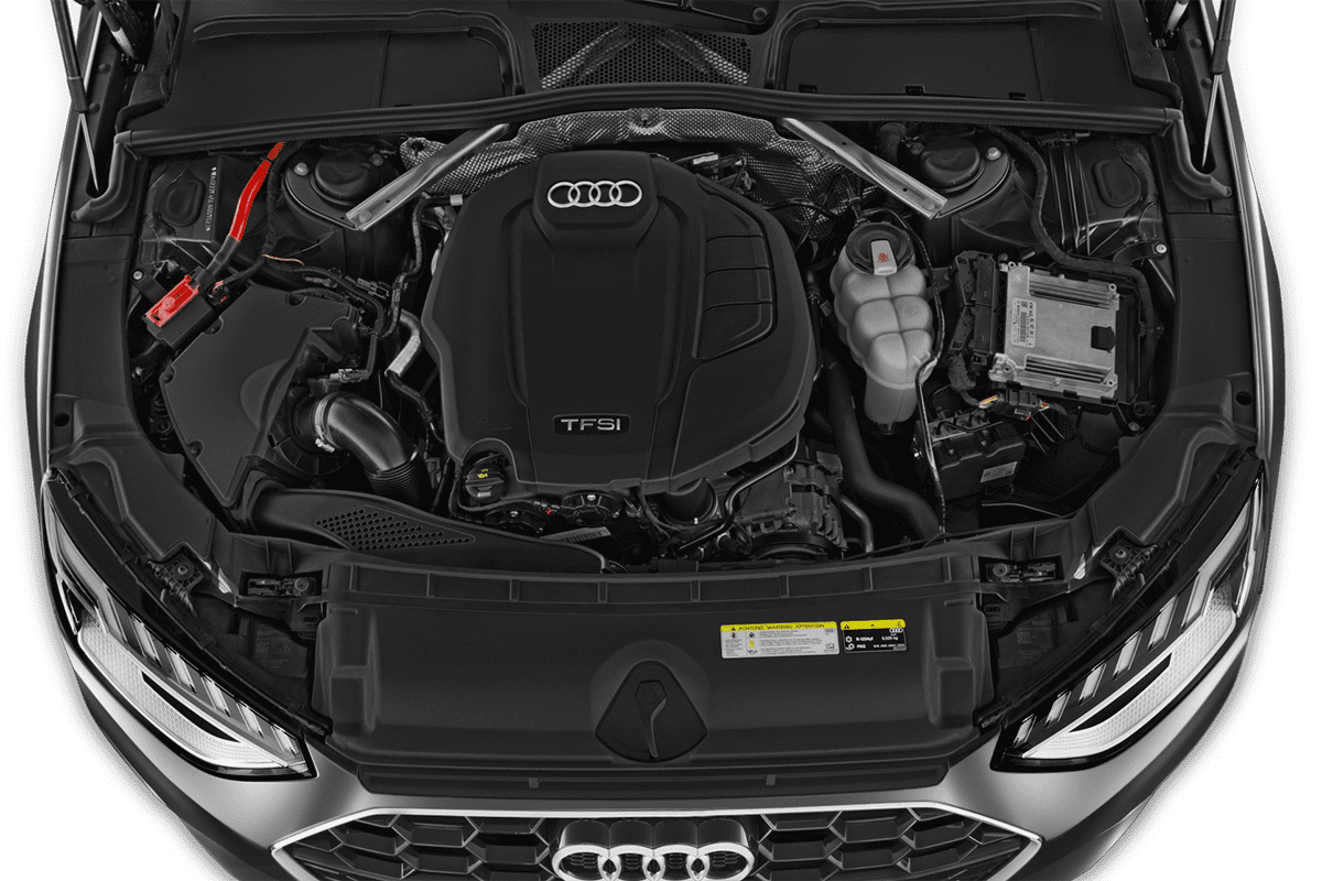 Motorraum eines Audi A4 Avant