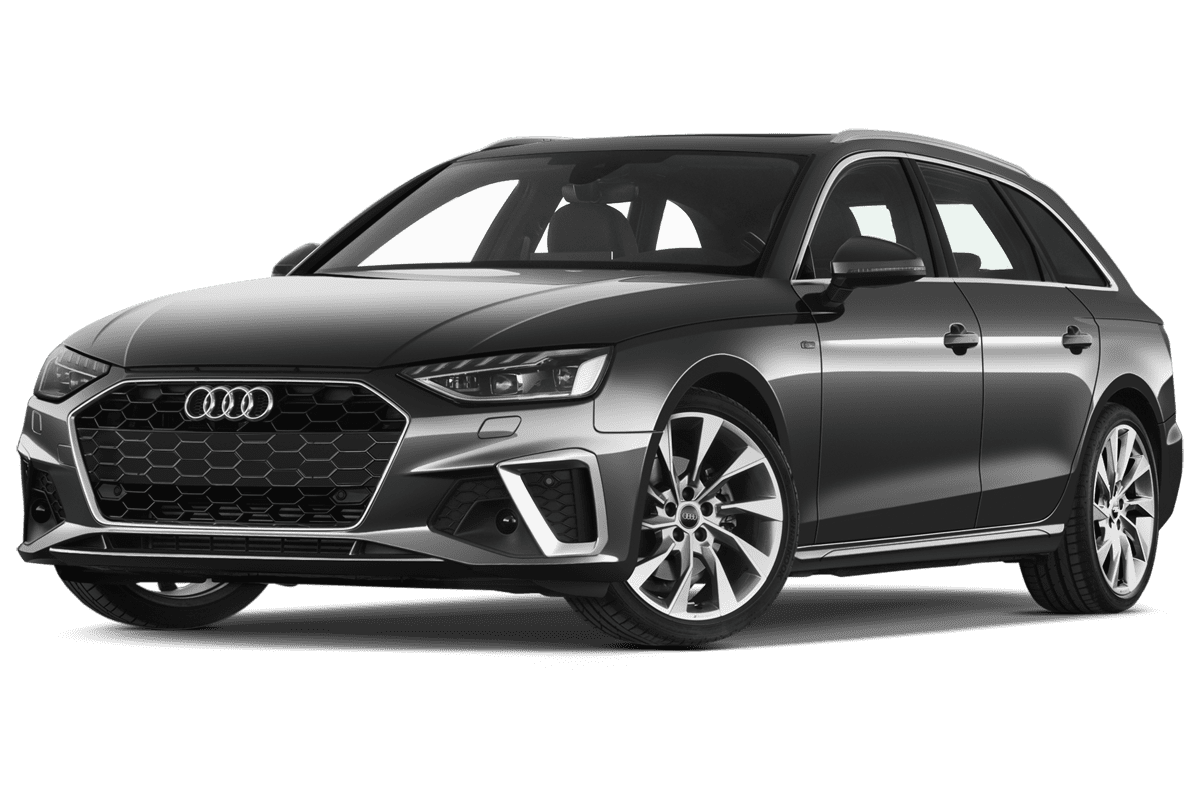 Tiefe, schräge Heckansicht eines Audi A4 Avant, freigestellt