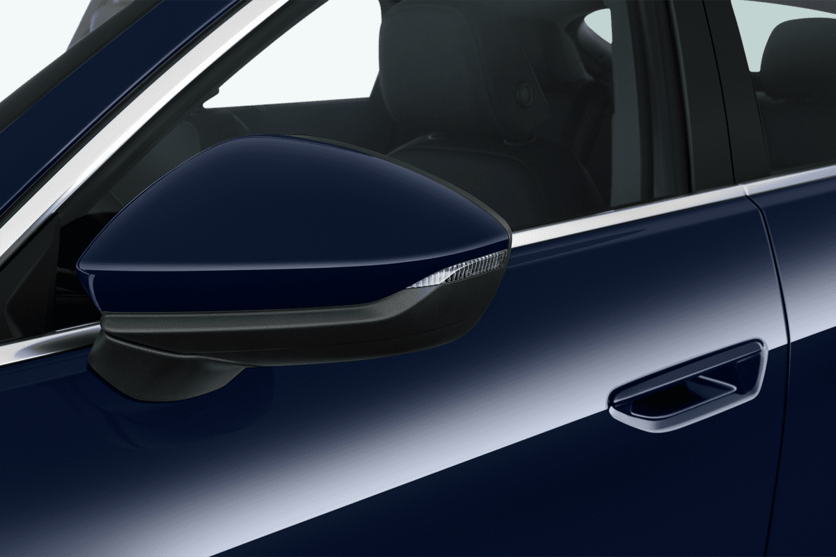 Rückspiegel eines Audi A5 Limousine 