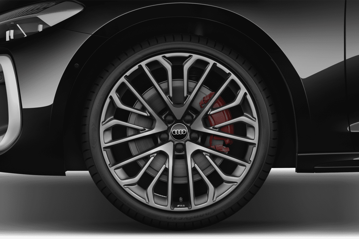 Radkappe oder Felge eines Audi A5 Avant 