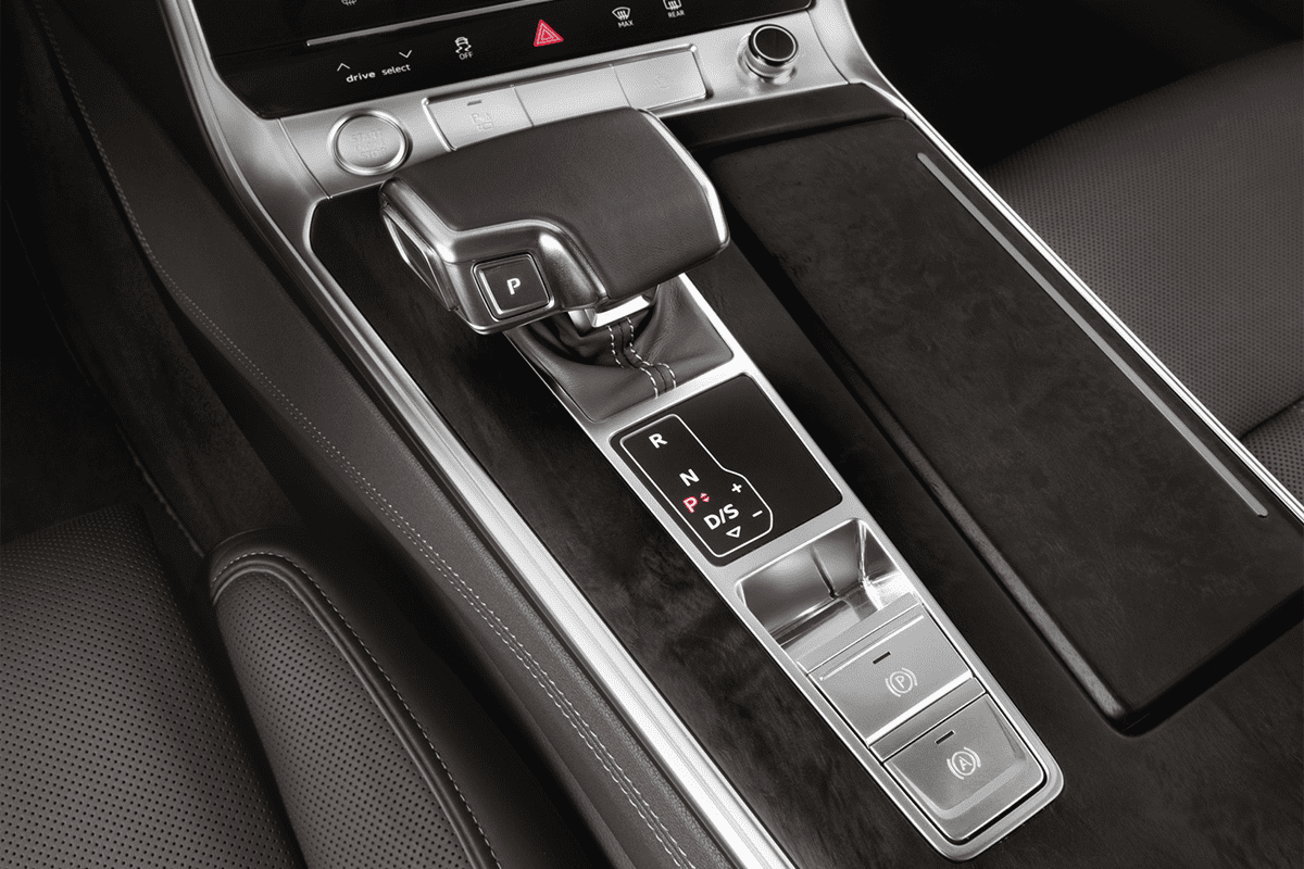 Schaltknüppel eines Audi A6 Allroad Quattro