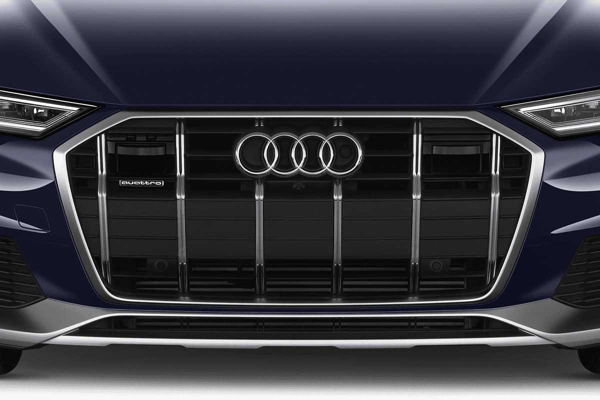 Kühlergrill eines Audi A6 Allroad Quattro