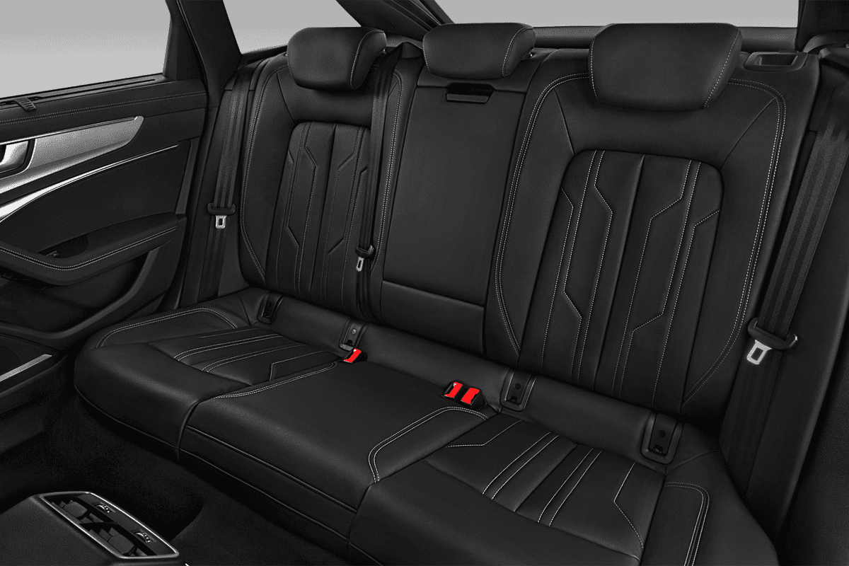 Rücksitzbank eines Audi A6 Avant e-hybrid