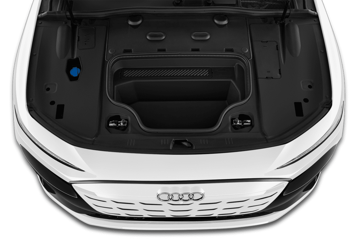 Motorraum eines Audi A6 Avant e-tron