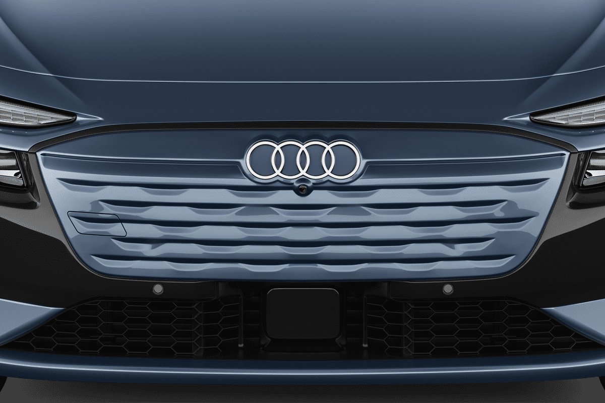 Kühlergrill eines Audi A6 Sportback e-tron 