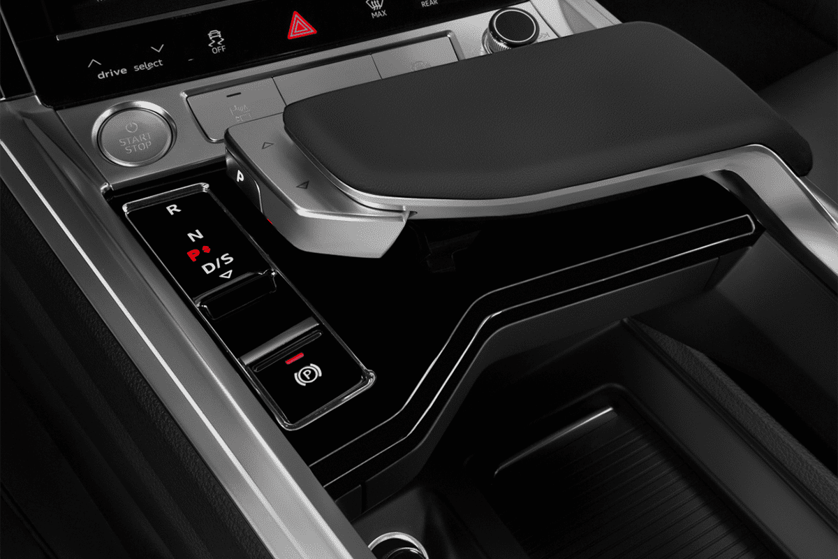 Schaltknüppel eines Audi e-tron S