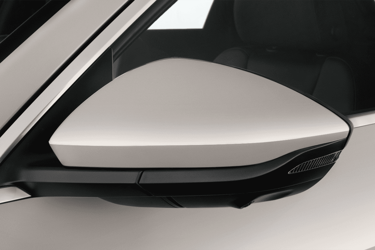 Rückspiegel eines Audi e-tron S