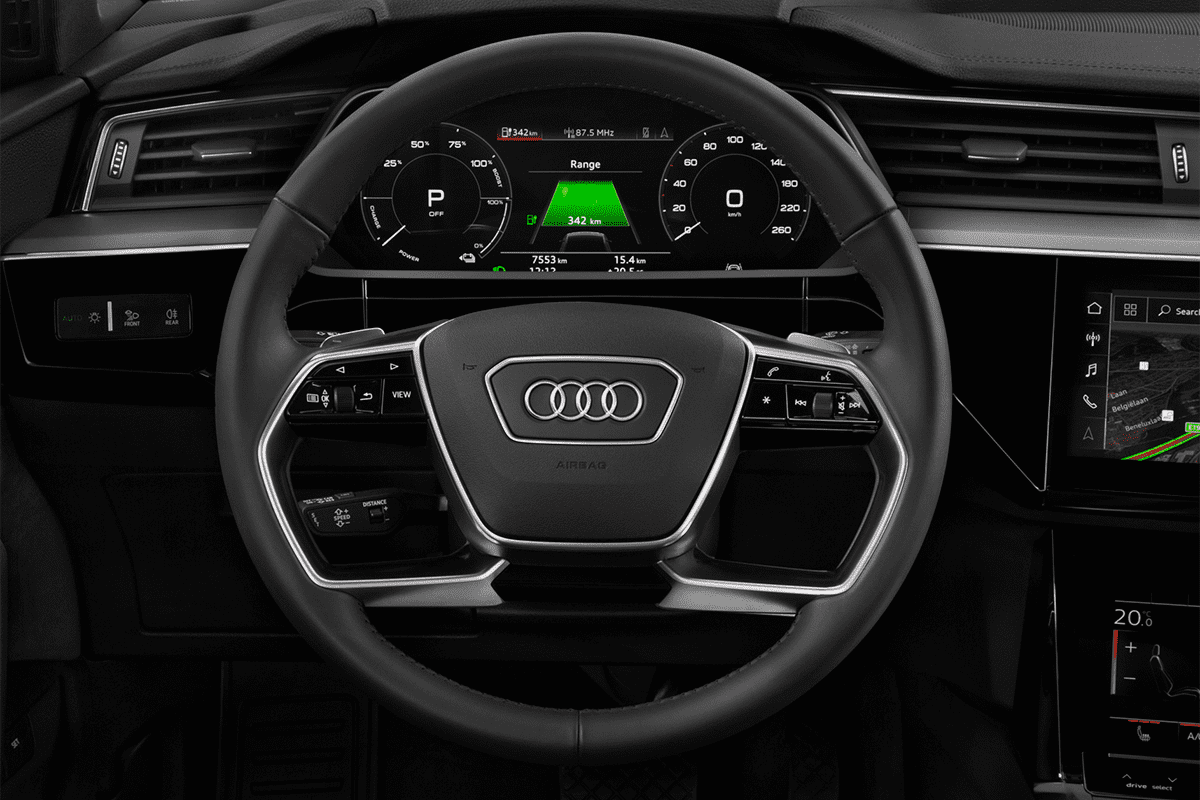 Lenkrad eines Audi e-tron S