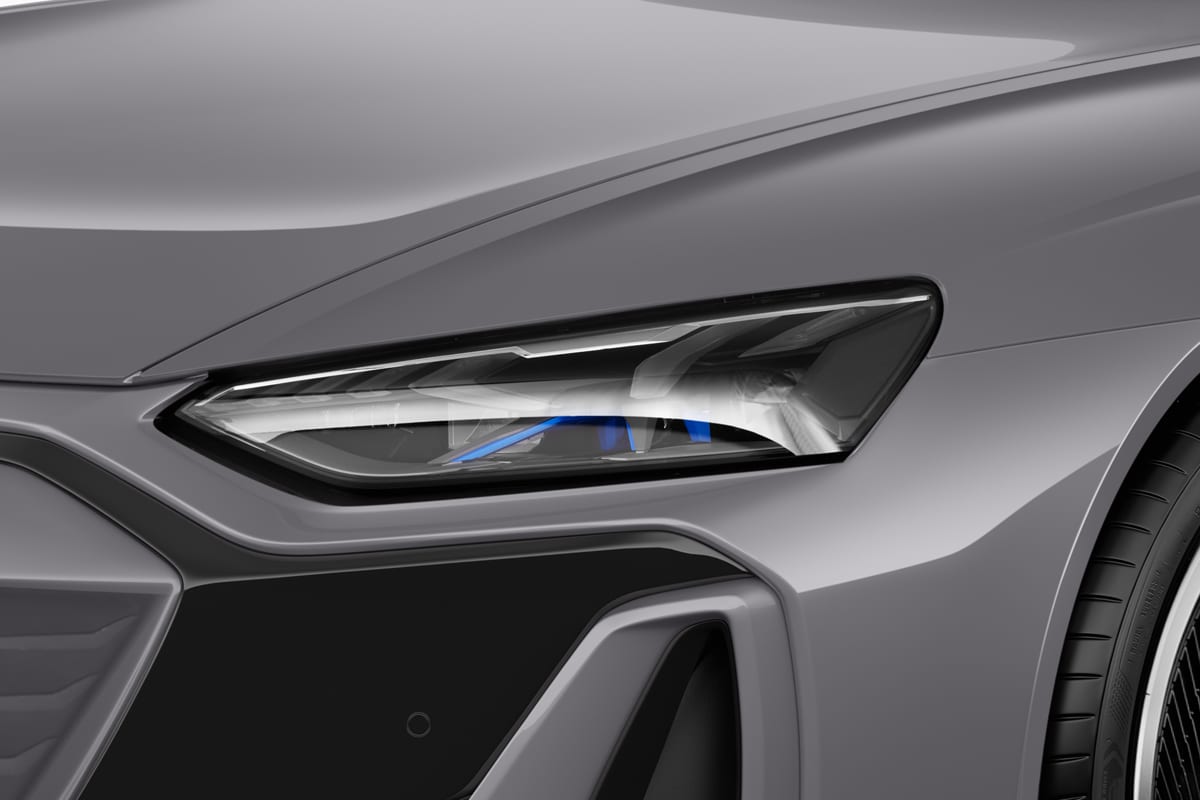 Frontscheinwerfer eines Audi e-tron GT