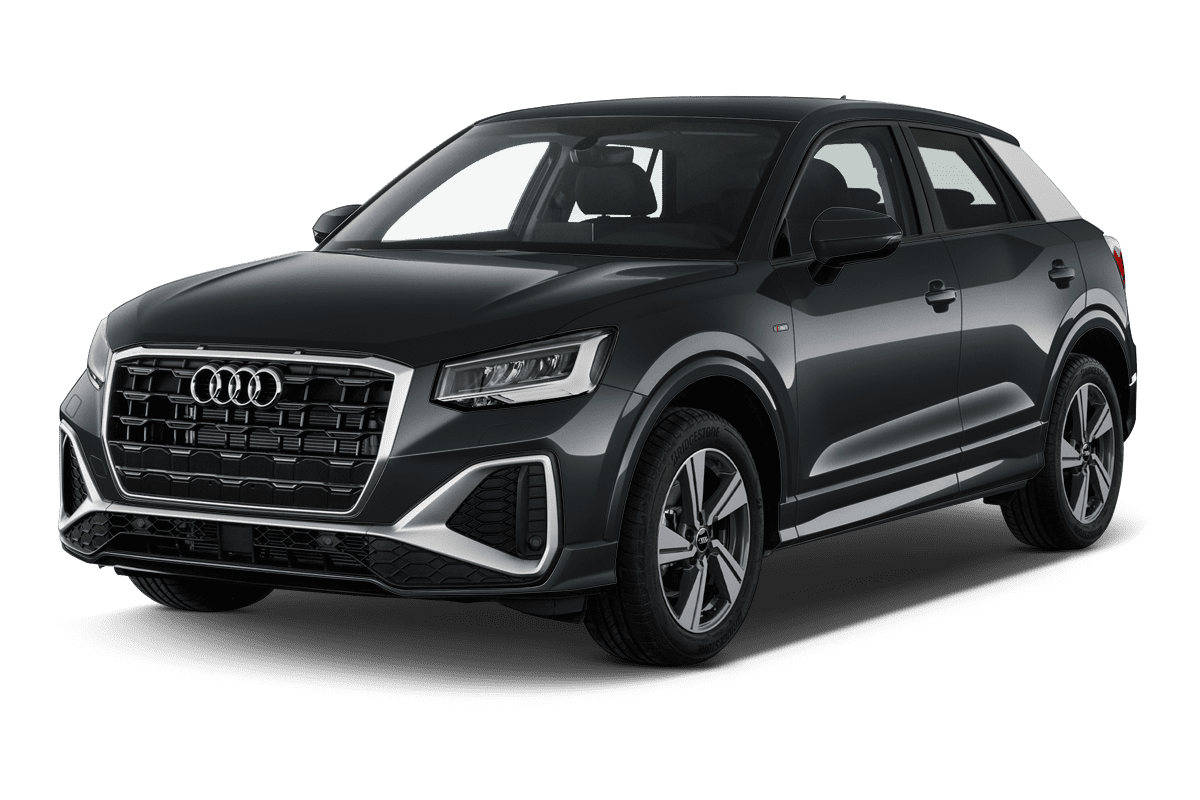 Schräge Frontansicht eines Audi Q2, freigestellt