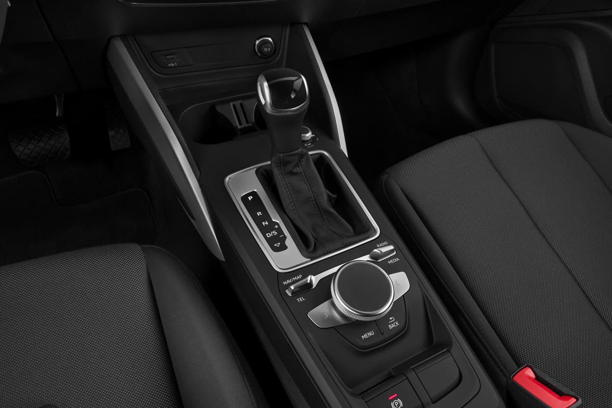 Schaltknüppel eines Audi Q2 