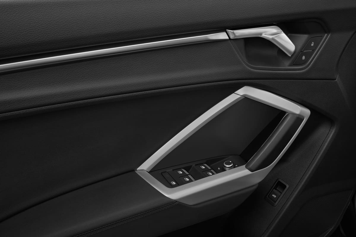 Türsteuerung eines Audi Q3 SUV (neues Modell)