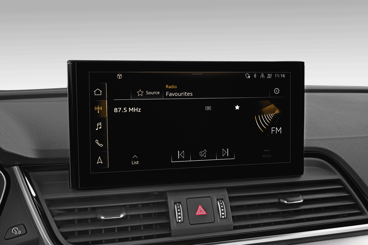 Audiosystem eines Audi Q5 SUV (neues Modell)