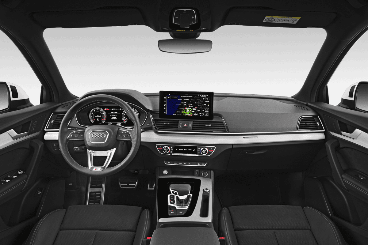 Armaturenbrett eines Audi Q5 SUV (neues Modell)