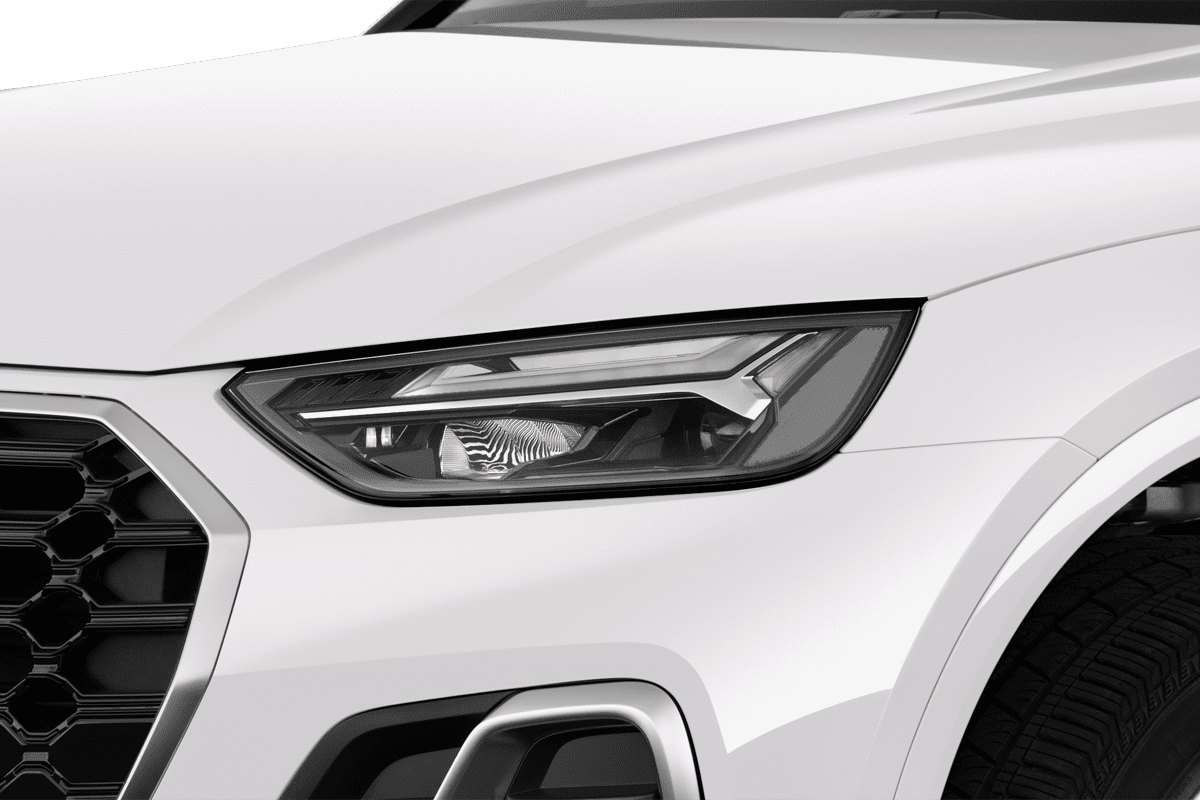 Frontscheinwerfer eines Audi Q5 SUV (neues Modell)