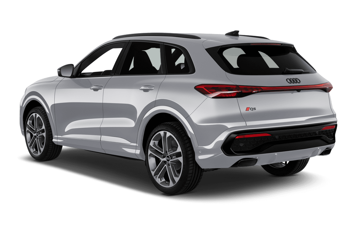 Schräge Heckansicht eines Audi Q5 SUV , freigestellt