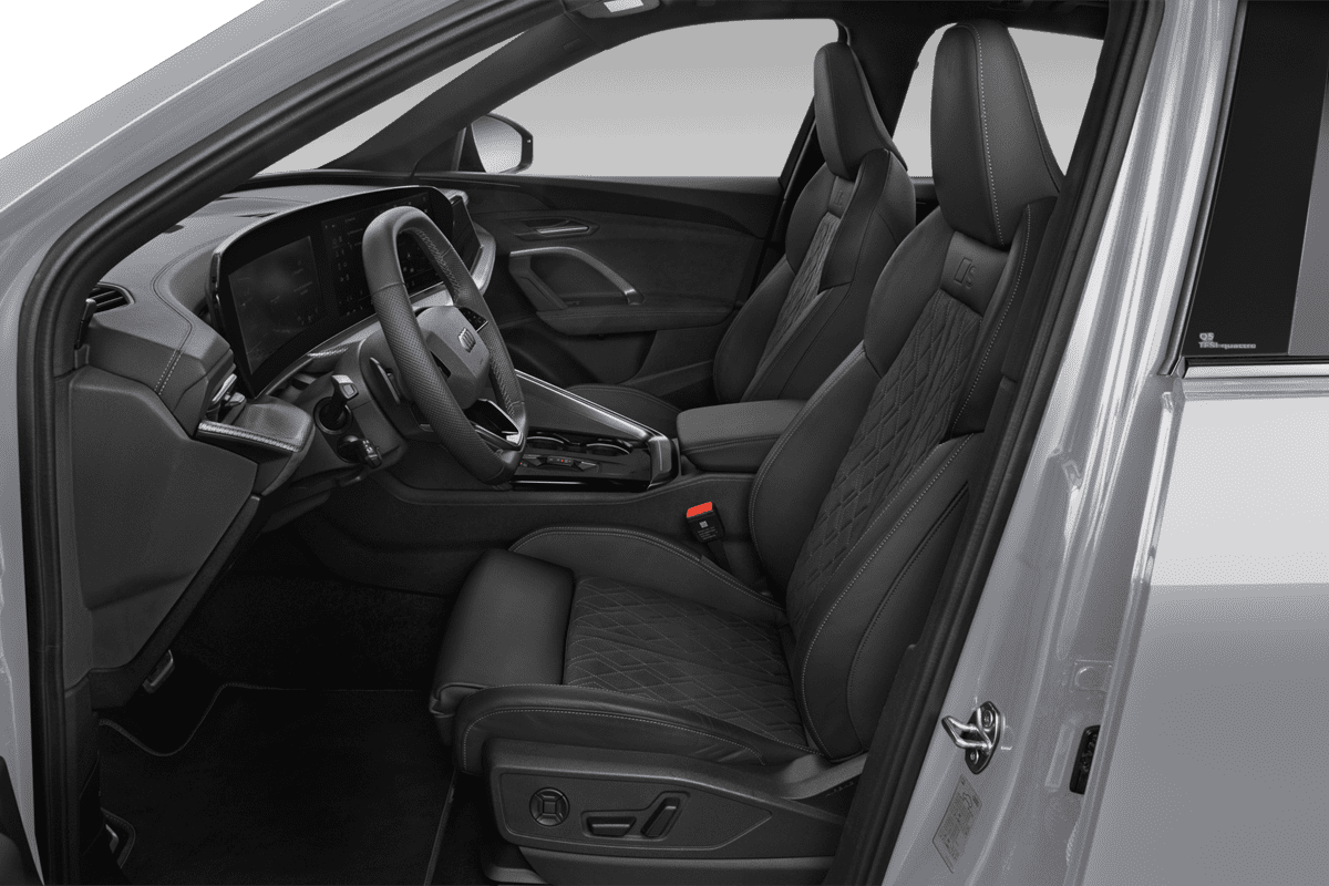 Vordersitze eines Audi Q5 SUV 