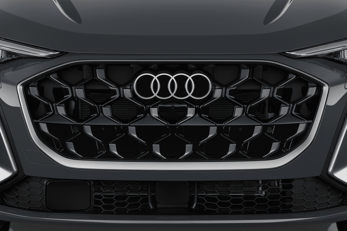 Kühlergrill eines Audi Q5 Sportback 