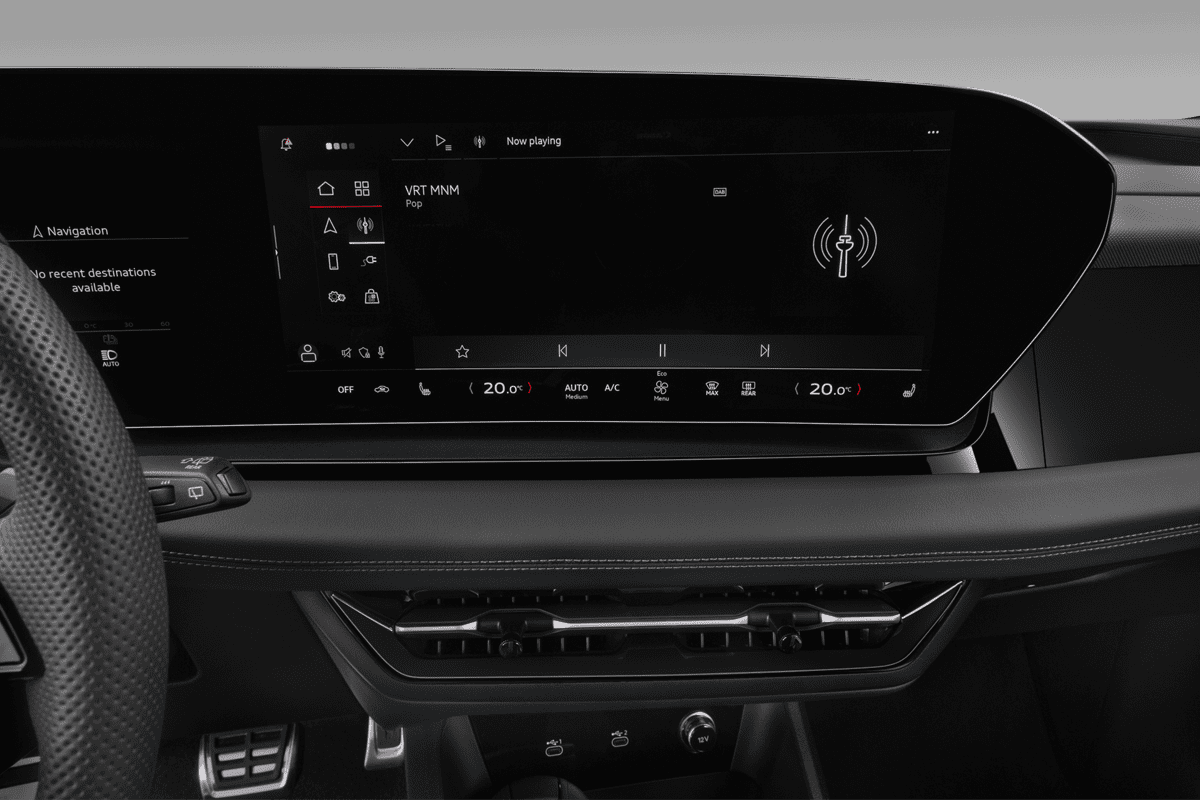 Audiosystem eines Audi Q6 SUV e-tron