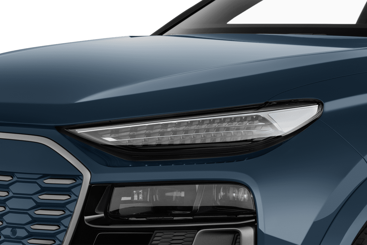 Frontscheinwerfer eines Audi Q6 SUV e-tron