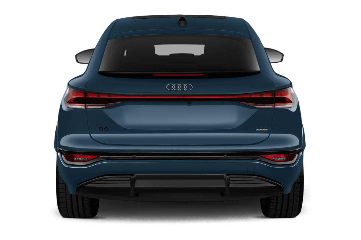 Heckansicht eines Audi Q6 Sportback e-tron