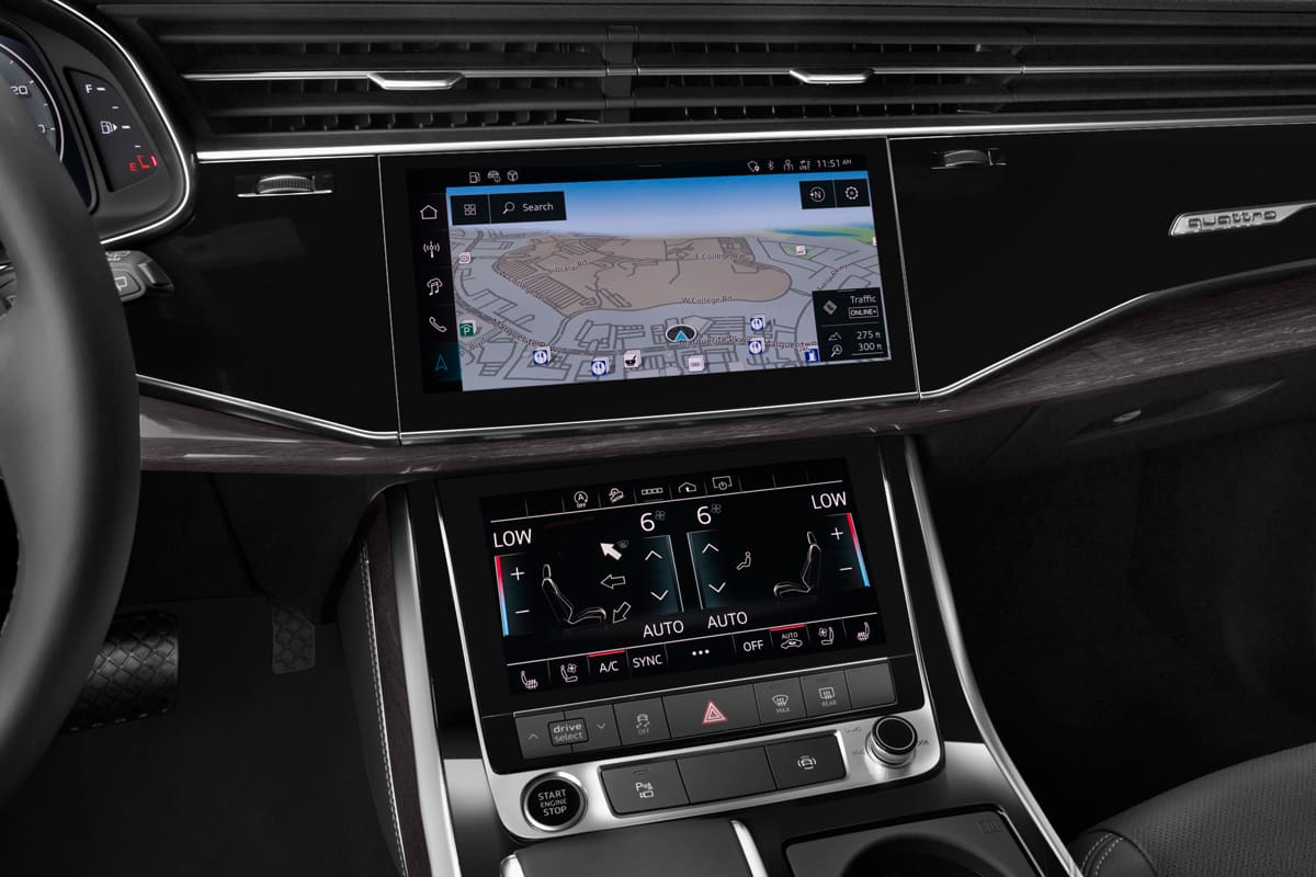 Mittelkonsole eines Audi Q8 SUV TFSI e 