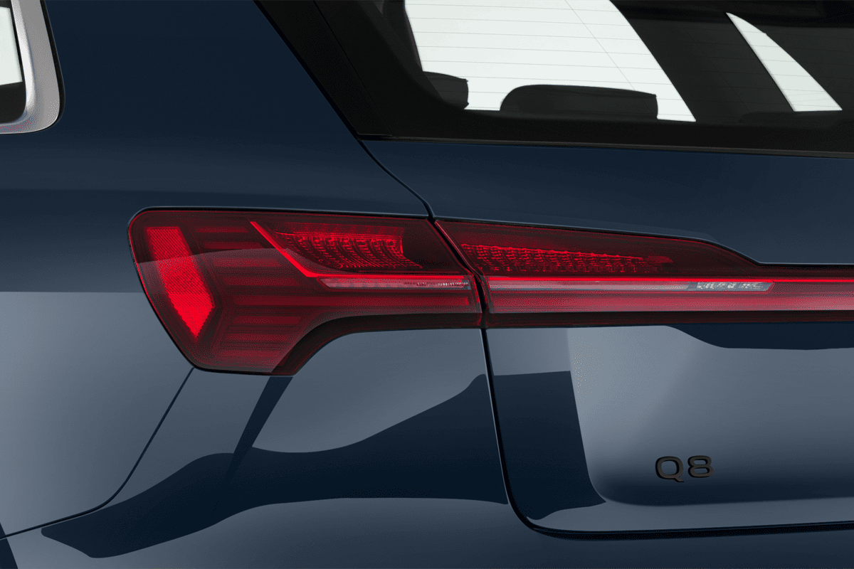 Heckleuchten eines Audi Q8 e-tron