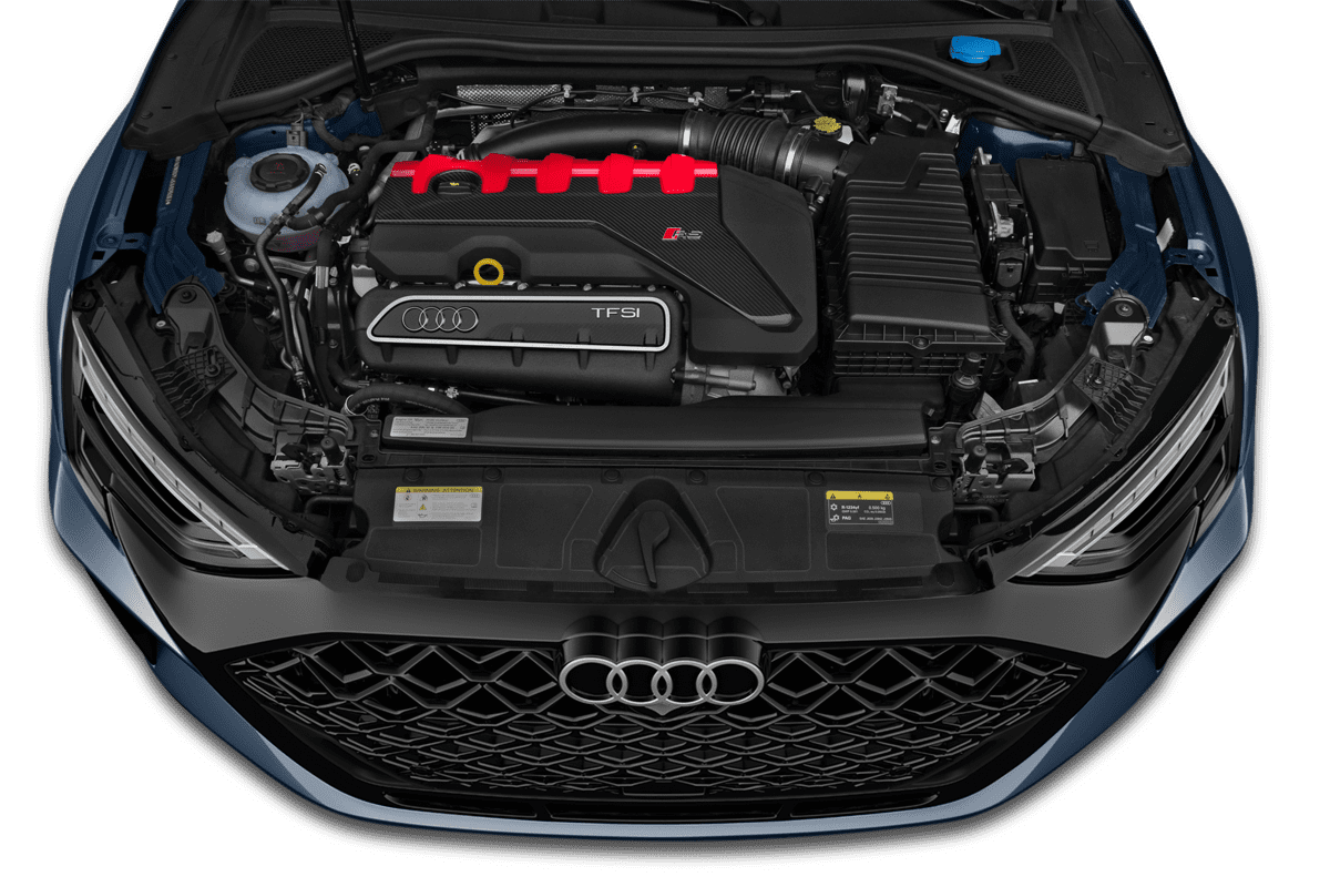 Motorraum eines Audi RS3 Limousine
