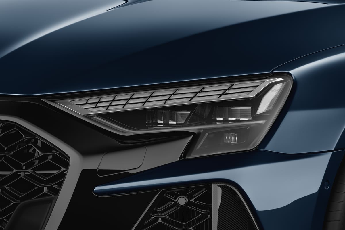 Frontscheinwerfer eines Audi RS3 Limousine