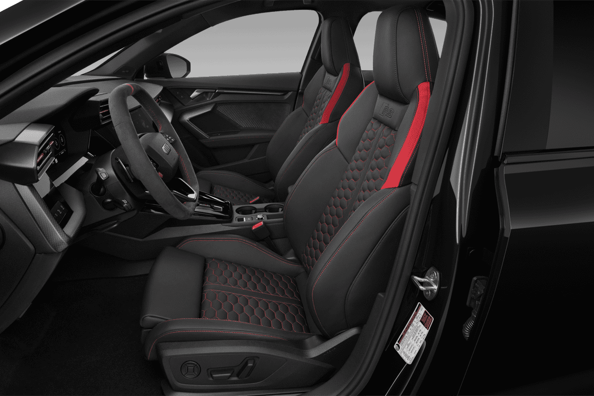 Vordersitze eines Audi A3 Limousine